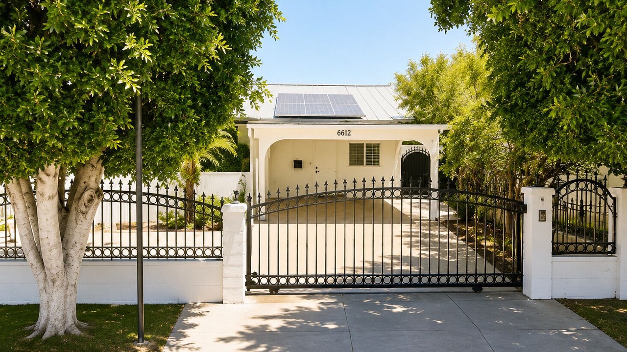 Photo of Outdoor in Reseda