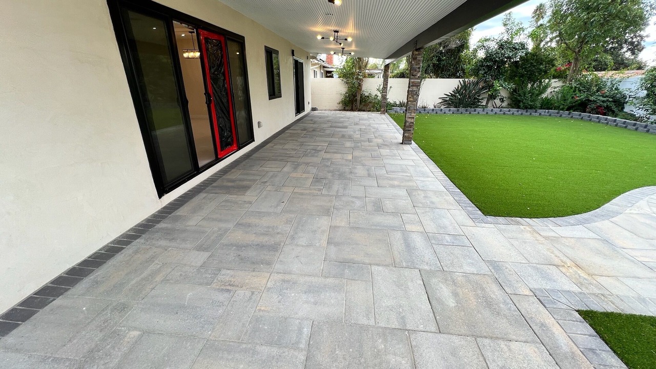 Photo of Outdoor in Northridge