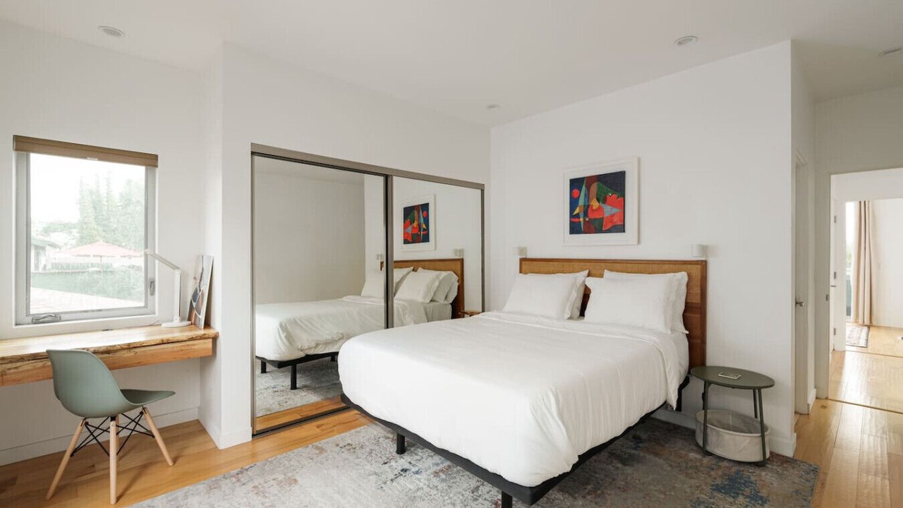 Photo of Bedroom in Ocean Beach