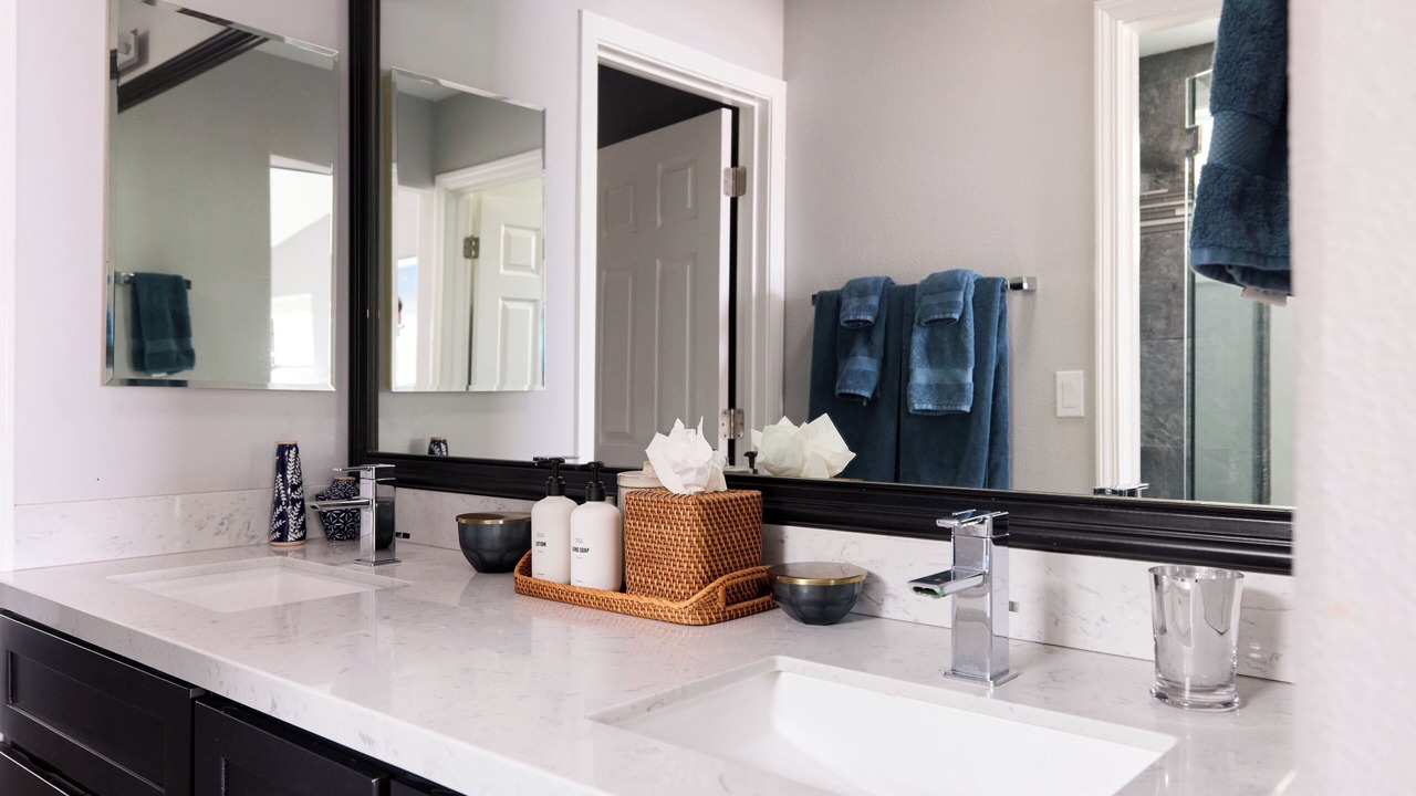 Photo of Bathroom in Discovery Bay