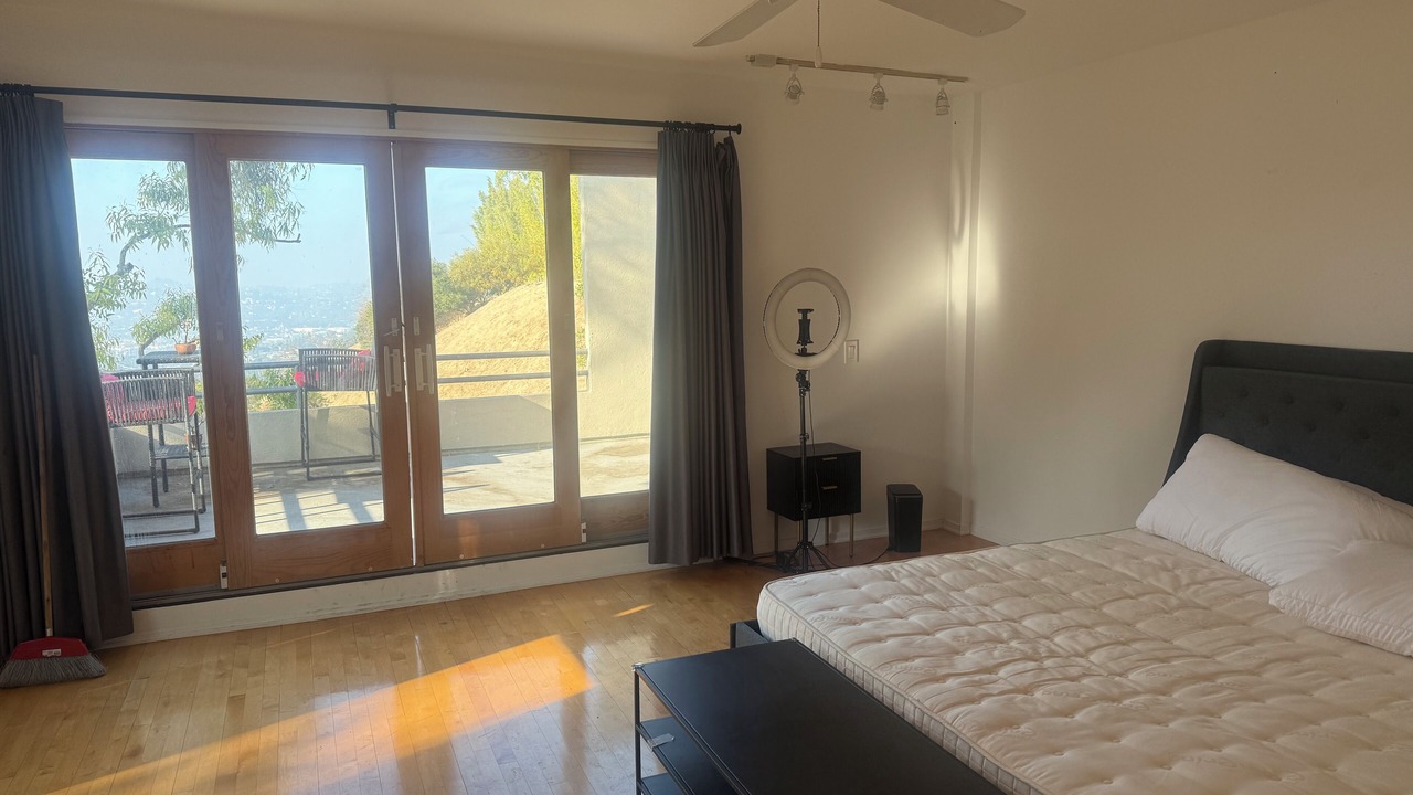 Photo of Bedroom in Cypress Park