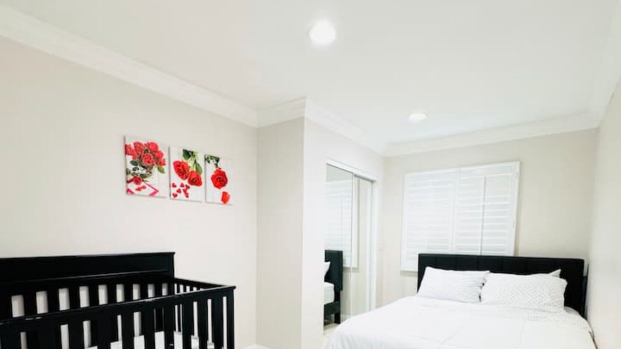 Photo of Bedroom in Midway City