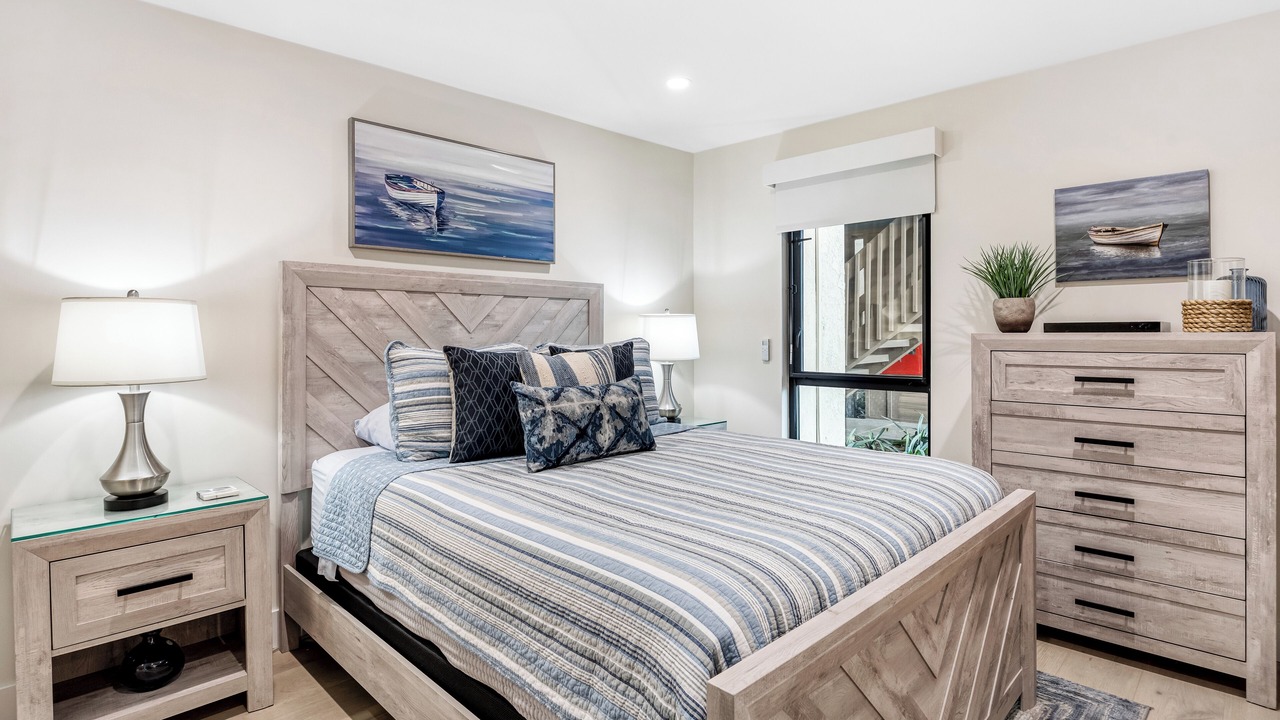 Photo of Bedroom in Harbor