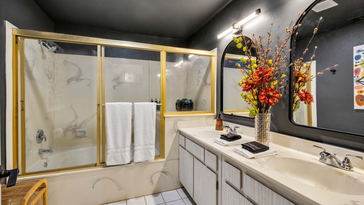 Photo of Bathroom in Baristo