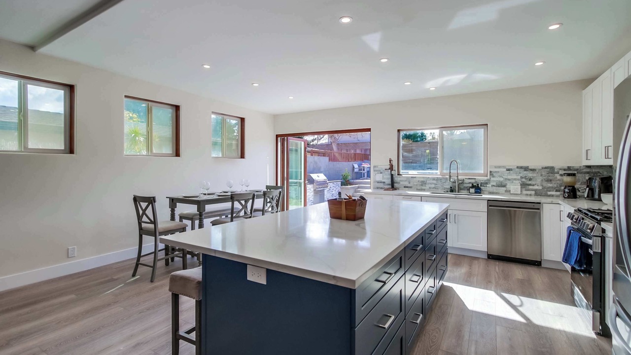 Photo of Kitchen in Loma Portal