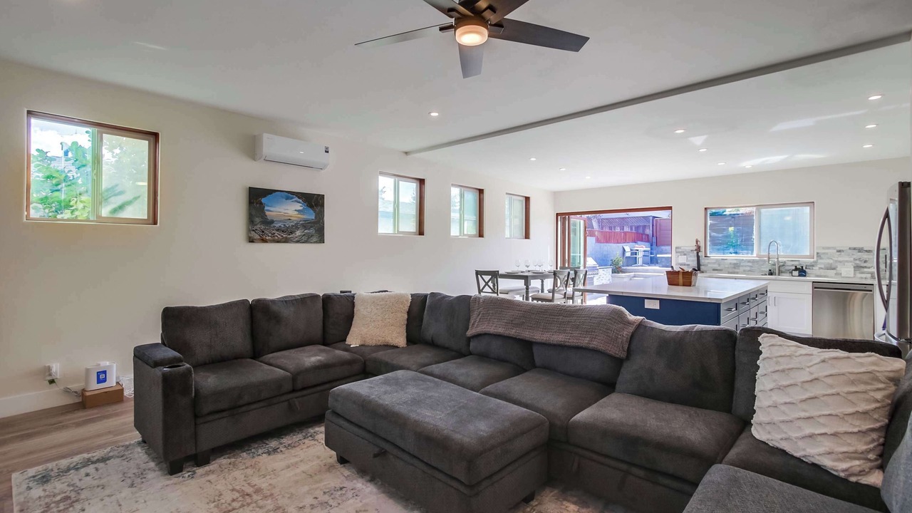Photo of Livingroom in Loma Portal
