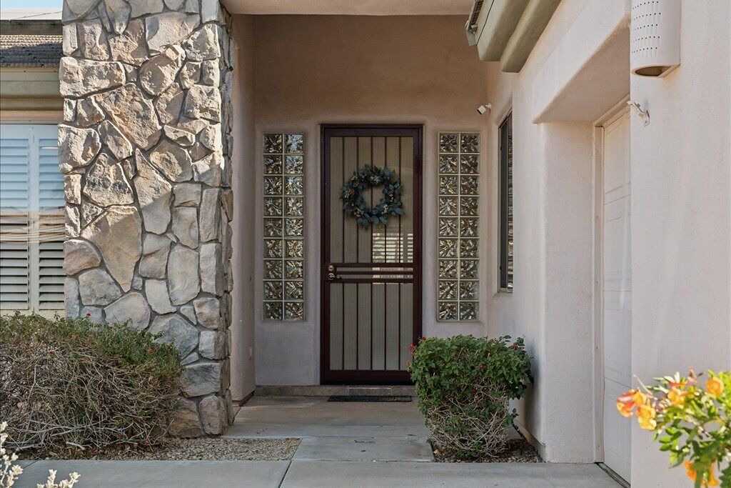 Photo of Outdoor in Palm Valley