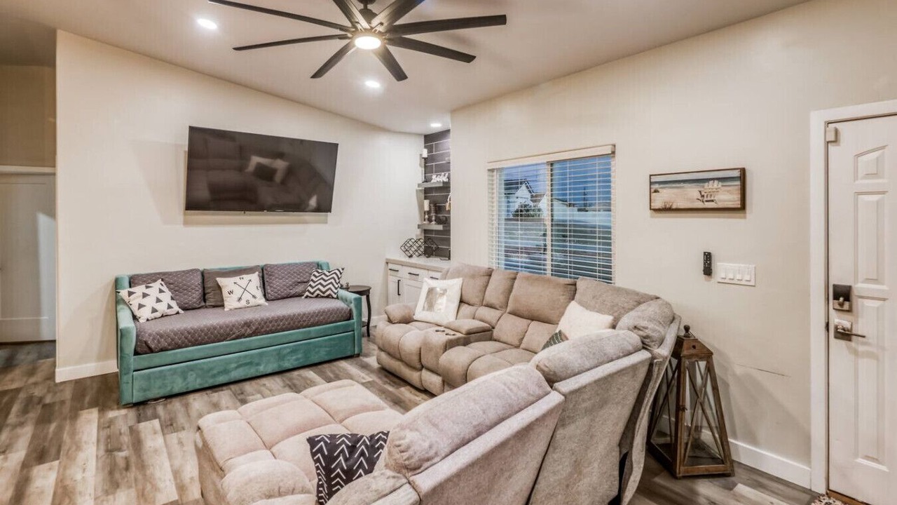 Photo of Livingroom in Lake Havasu City