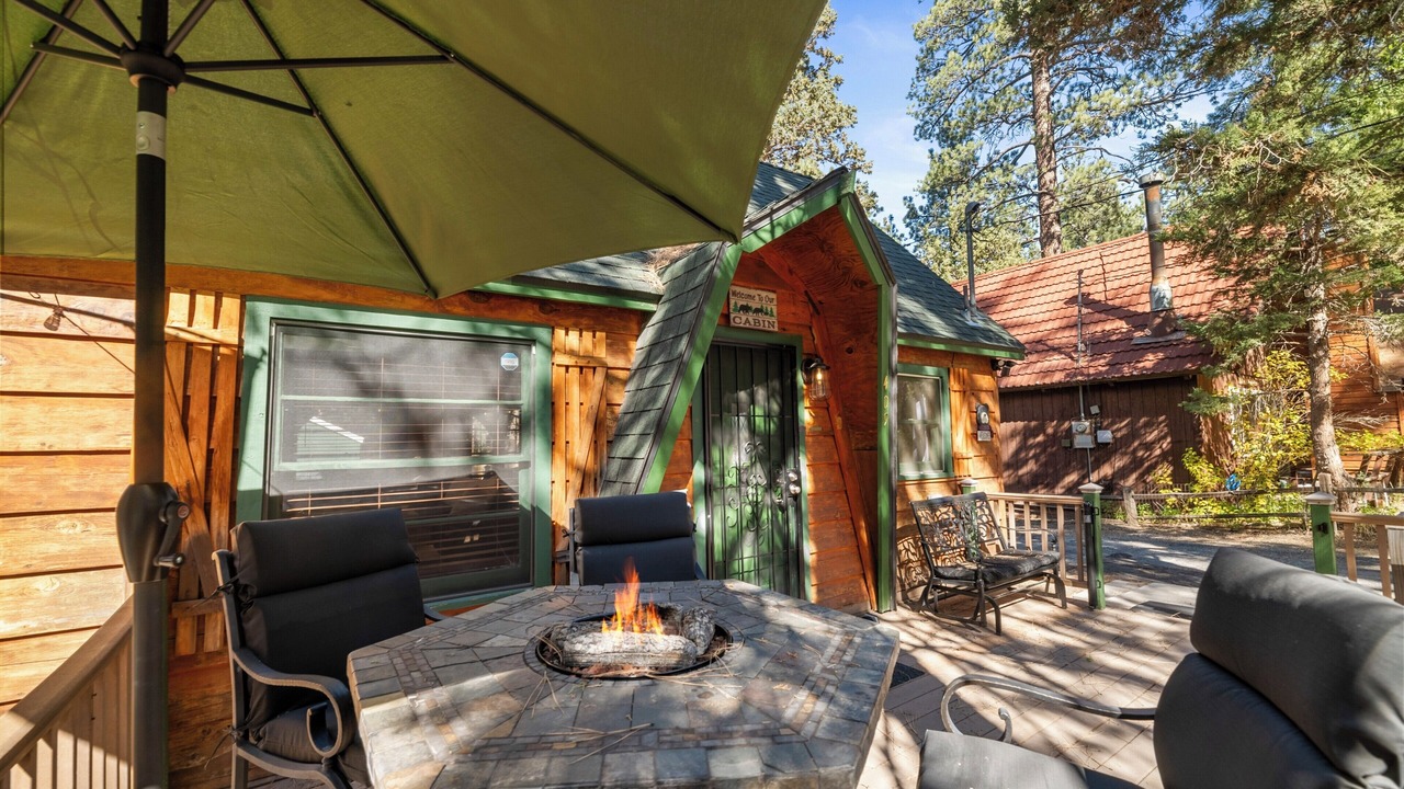 Photo of Patio Balcony in Big Bear City