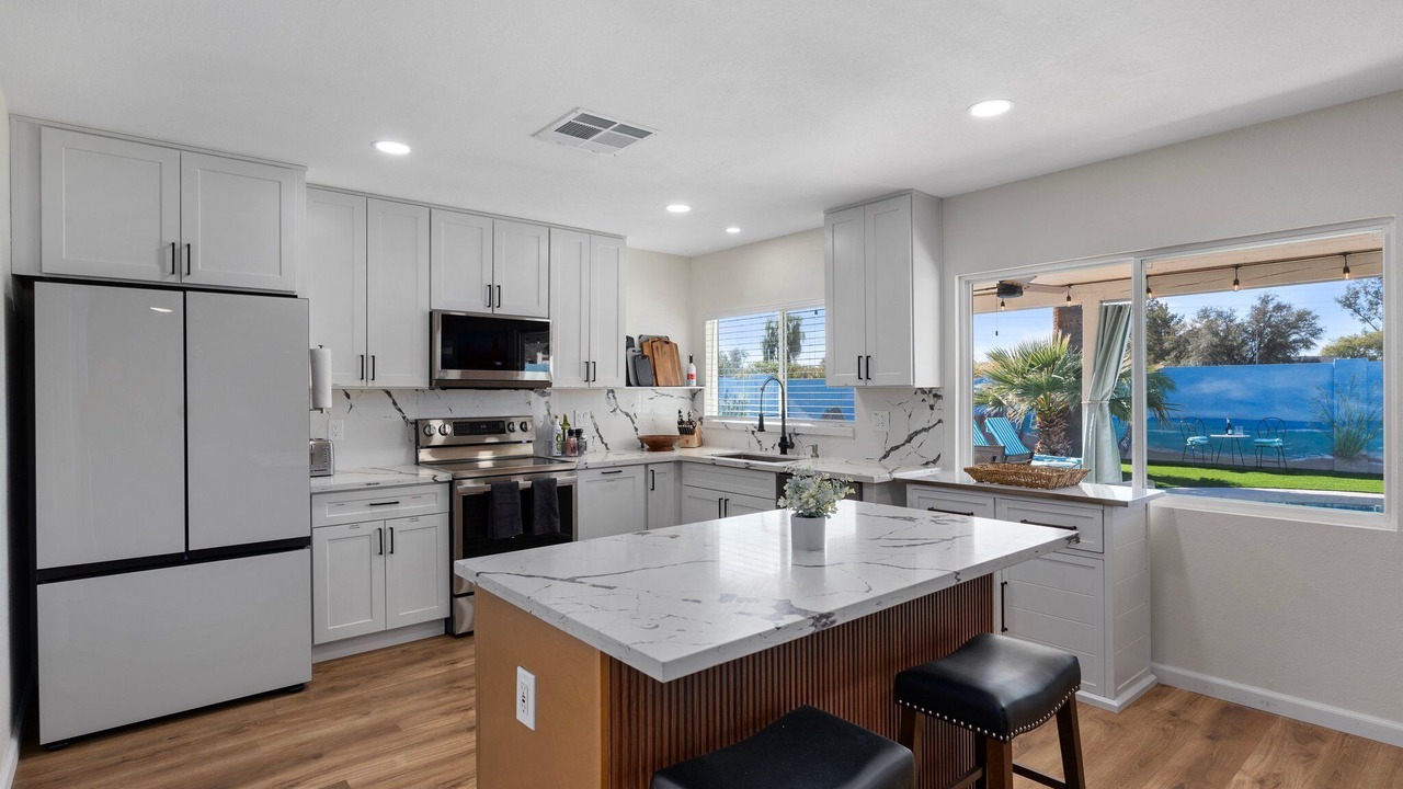 Photo of Kitchen in Desert Foothills Estates