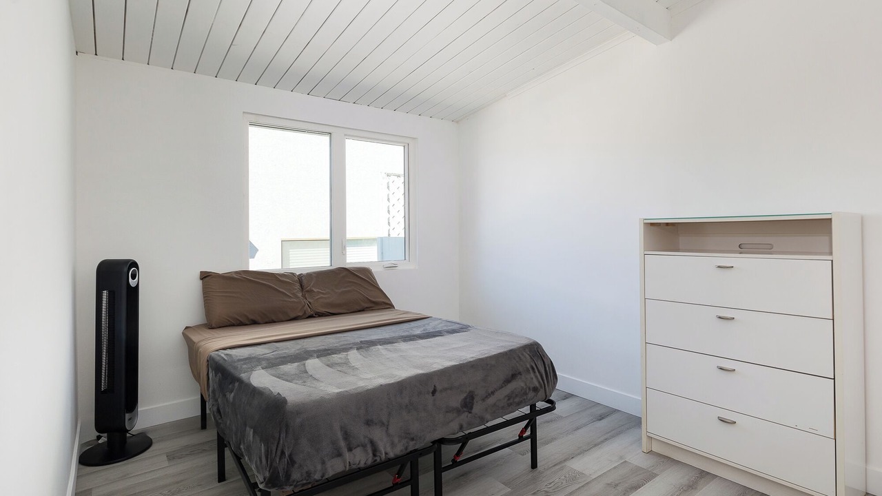 Photo of Bedroom in El Segundo