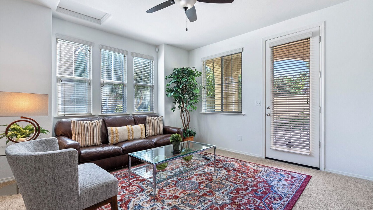 Photo of Livingroom in Harlan Ranch