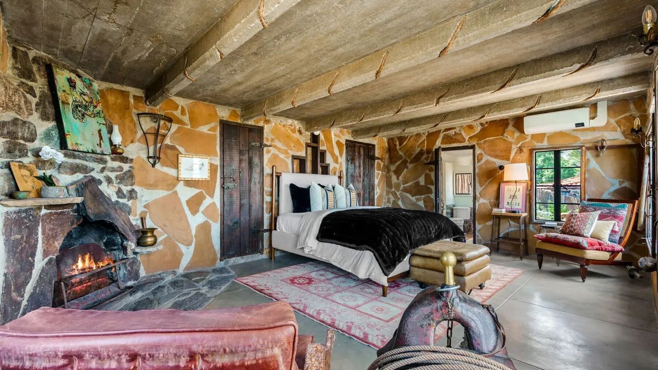 Photo of Bedroom in Araby