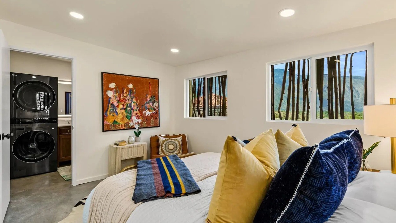 Photo of Bedroom in Araby