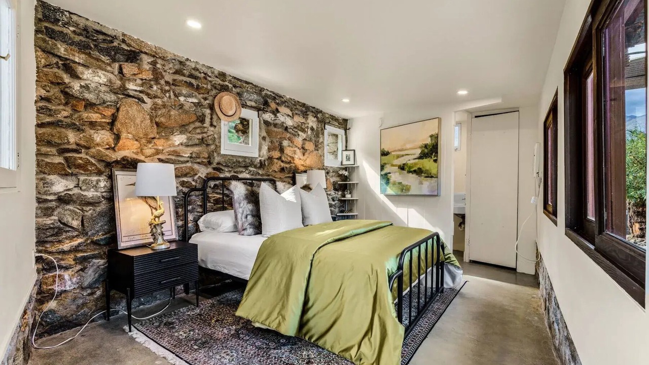 Photo of Bedroom in Araby
