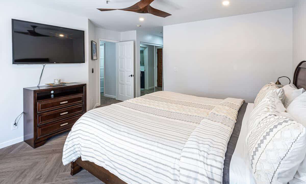 Photo of Bedroom in Avalon