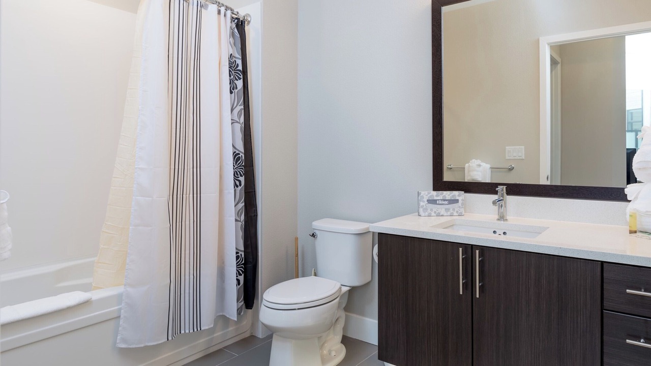 Photo of Bathroom in Shoreline West