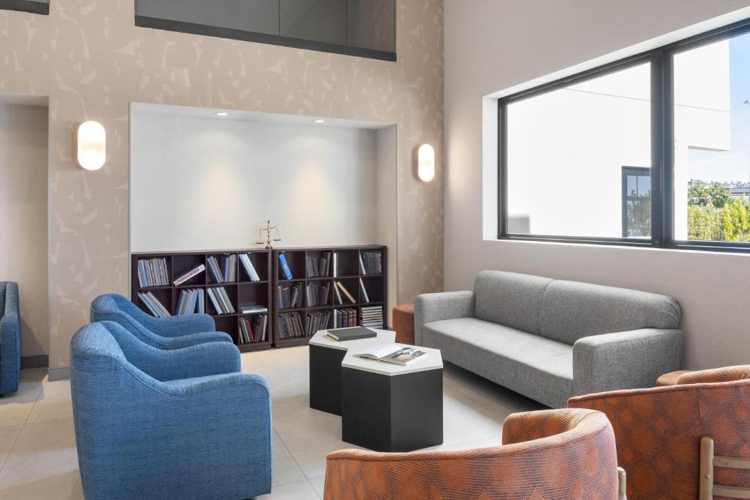Photo of Livingroom in Midway District