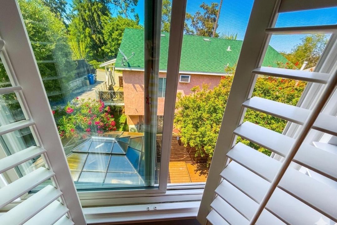 Photo of Patio Balcony in Elysian Heights