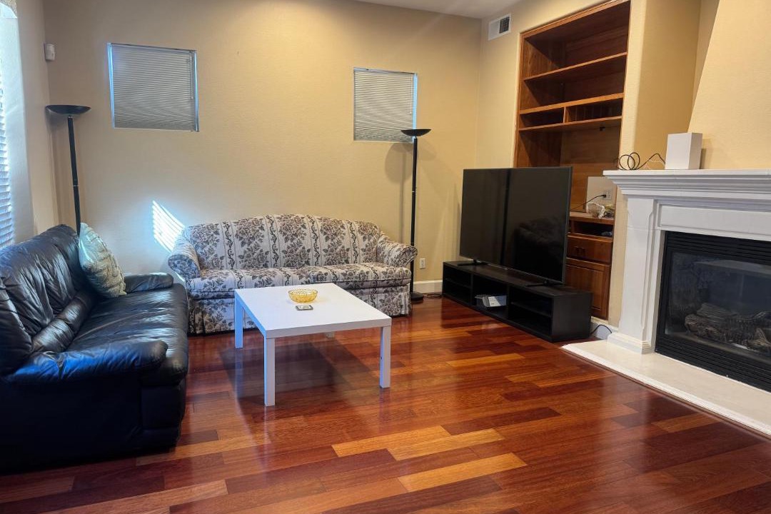 Photo of Livingroom in Evergreen