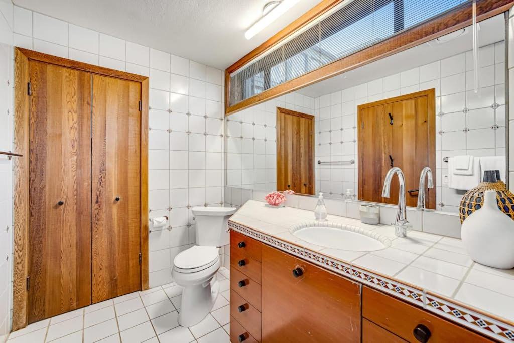 Photo of Bathroom in Bodega Bay