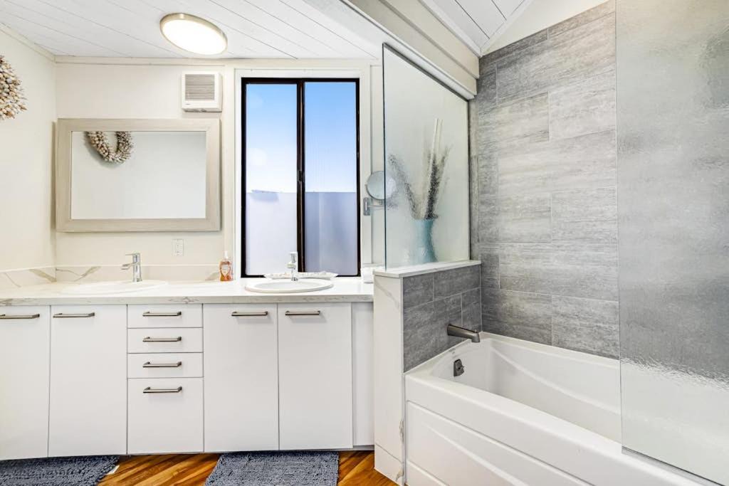 Photo of Bathroom in Bodega Bay