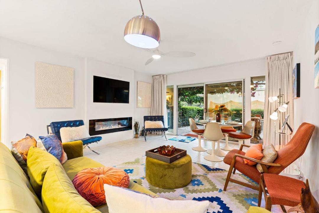 Photo of Livingroom in Araby Commons