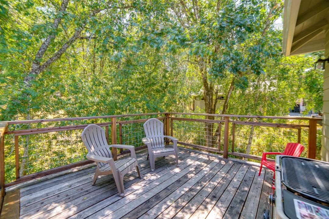 Photo of Patio Balcony in Willits