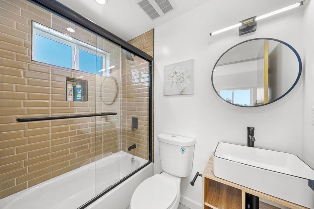Photo of Bathroom in Rampart Village