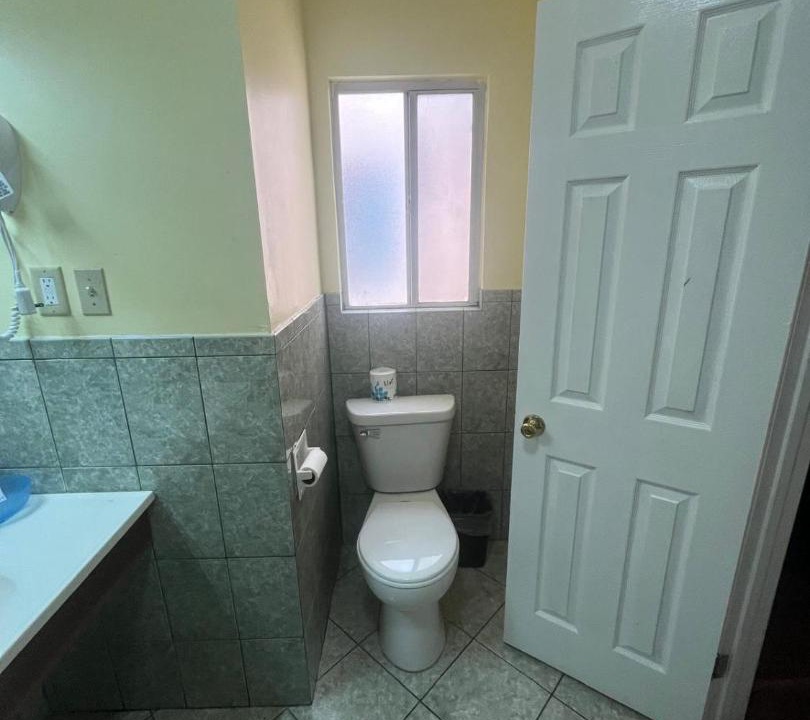 Photo of Bathroom in Mid-Wilshire