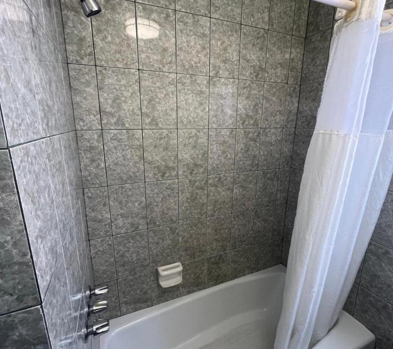 Photo of Bathroom in Mid-Wilshire