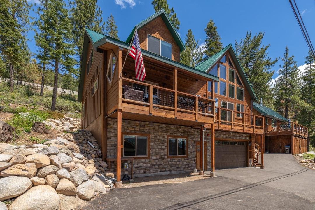 Photo of Others in Truckee
