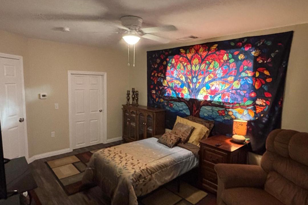 Photo of Bedroom in Victorville