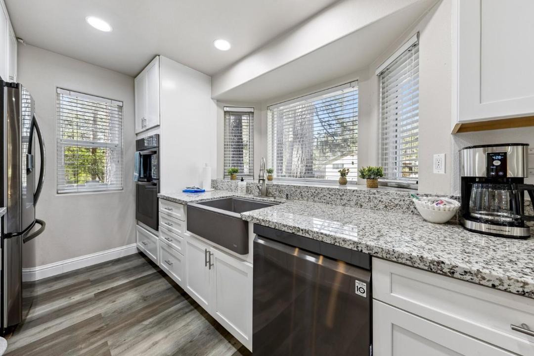 Photo of Kitchen in Sierra Tract