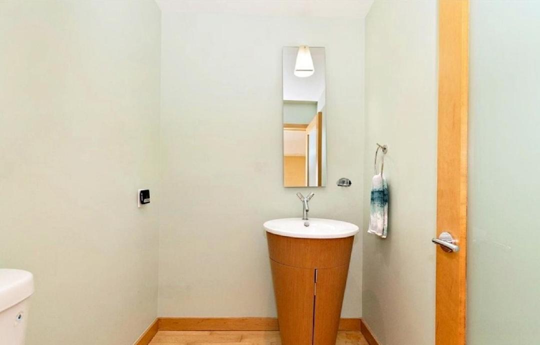 Photo of Bathroom in Ocean Park