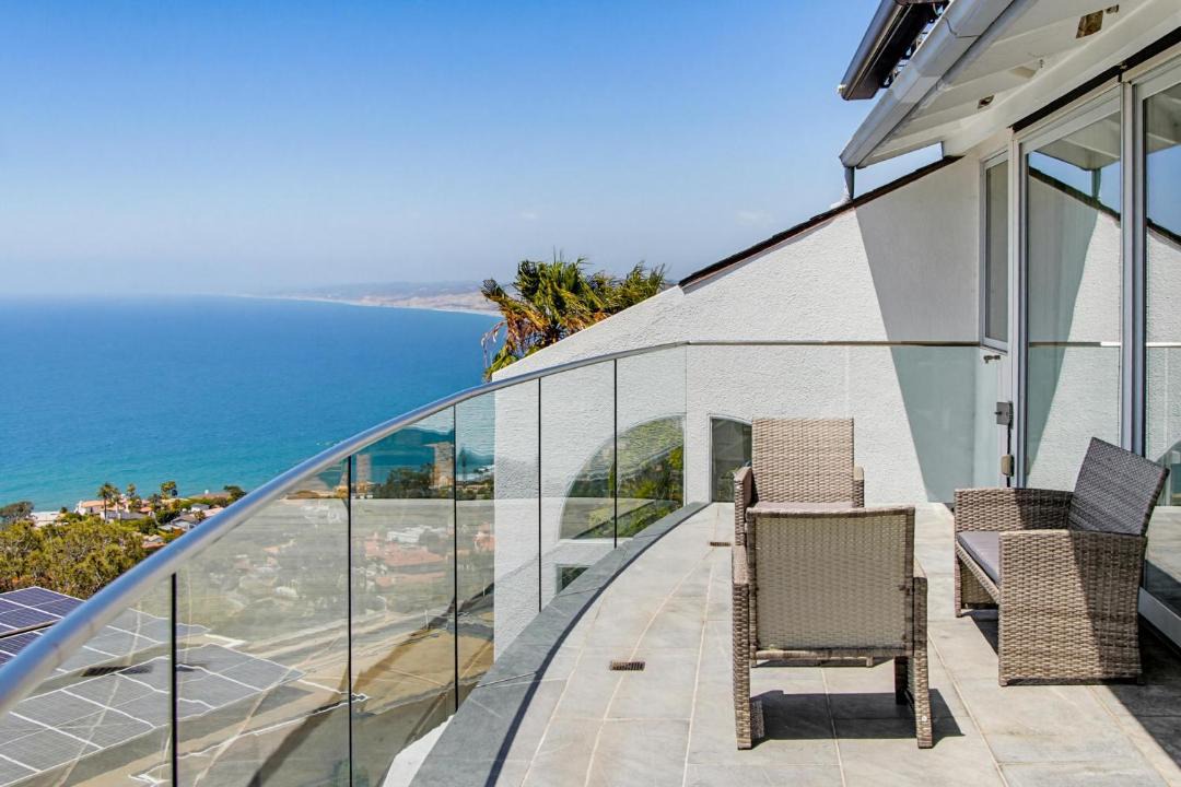 Photo of Patio Balcony in Country Club