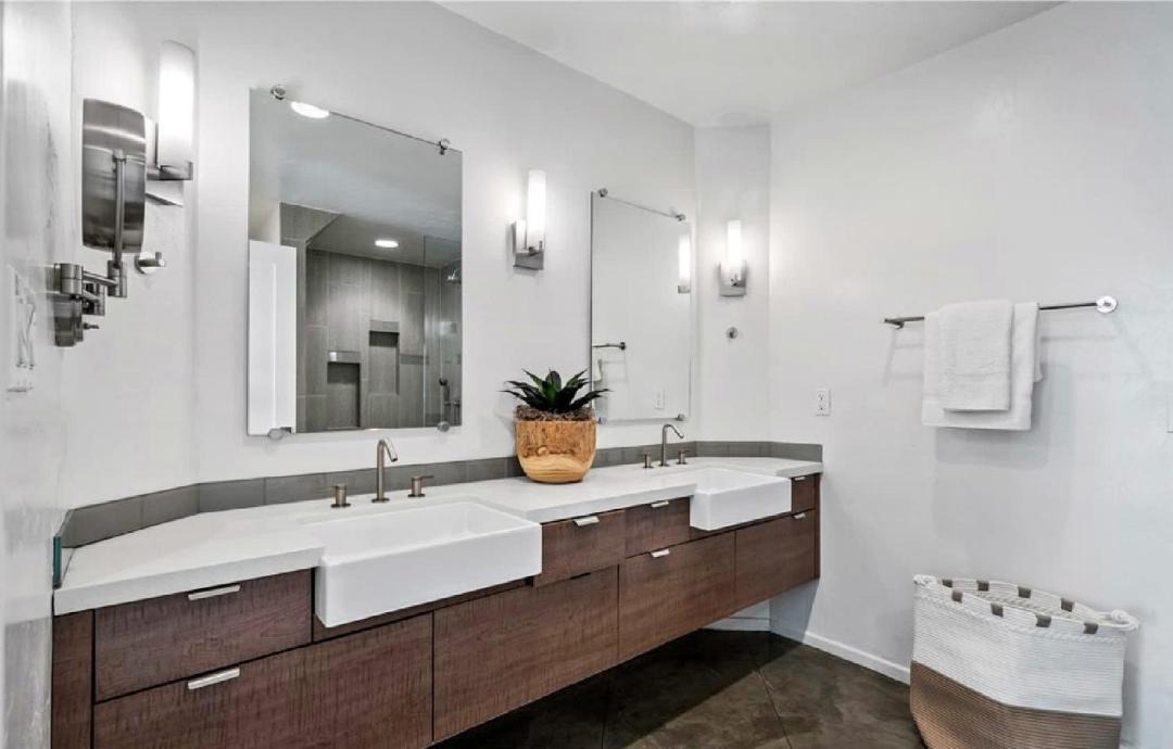 Photo of Bathroom in Venice