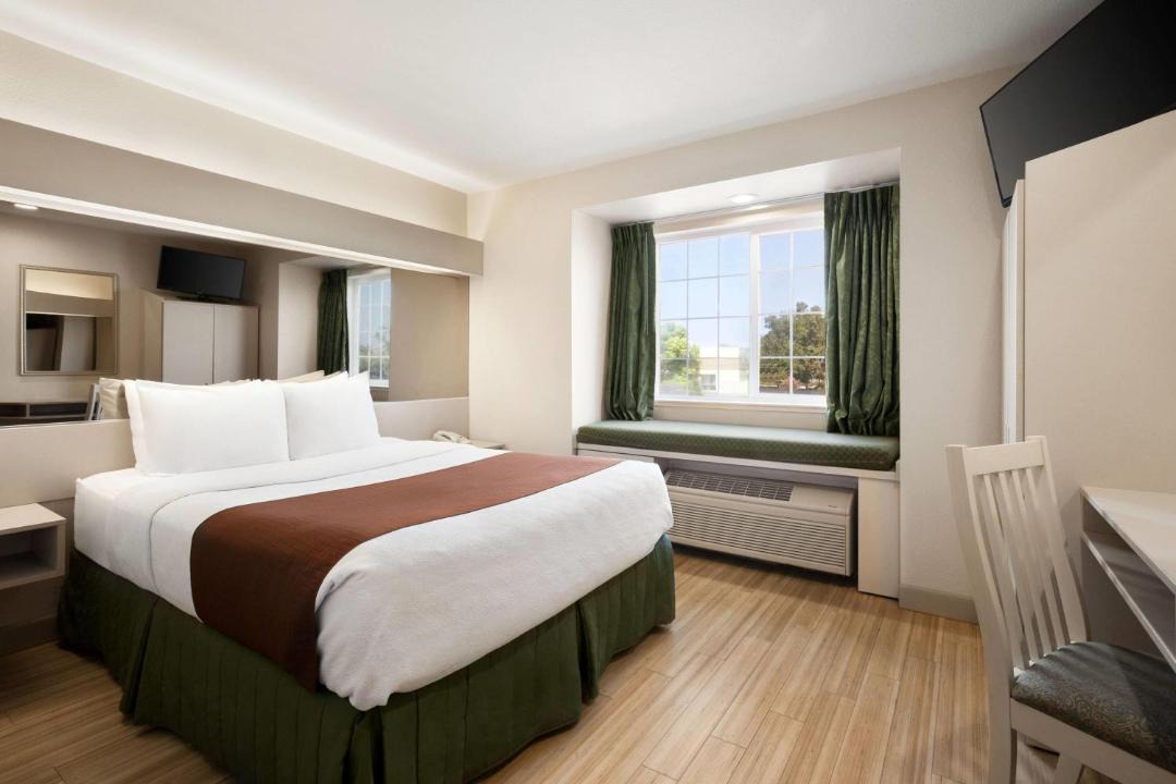 Photo of Bedroom in Lodi