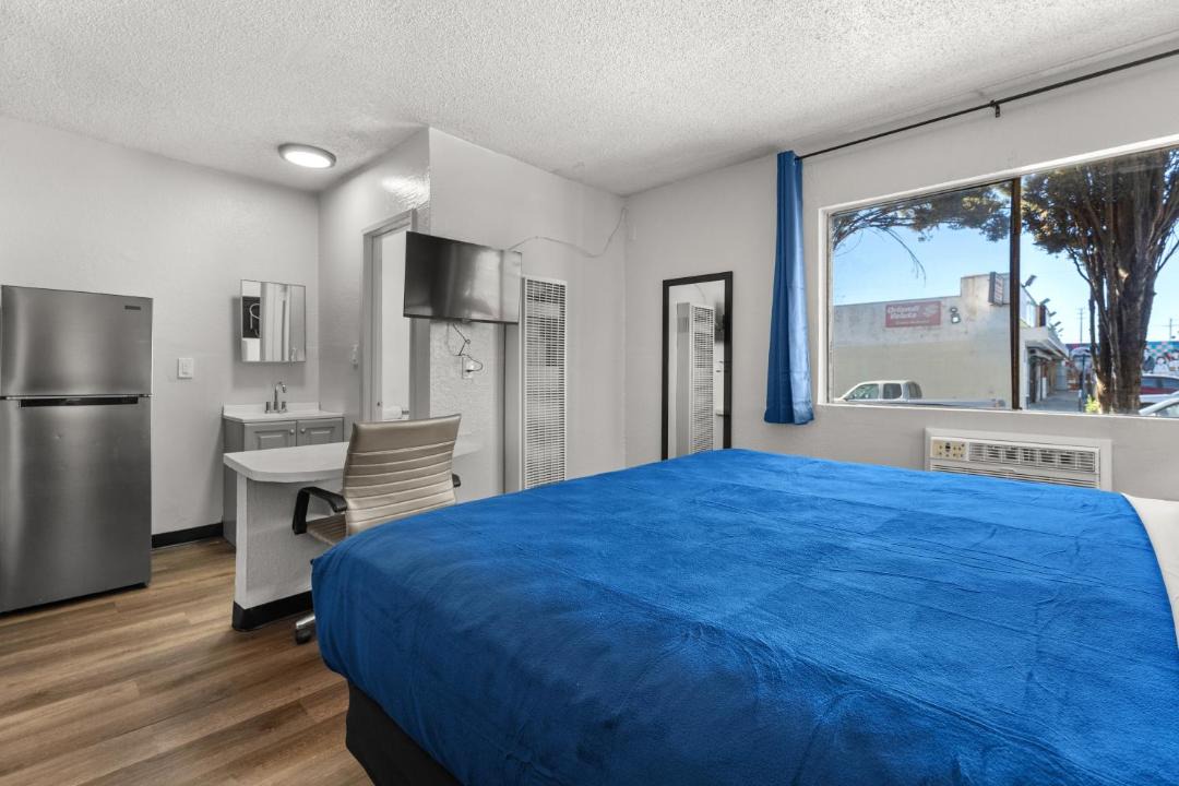 Photo of Bedroom in North Hollywood