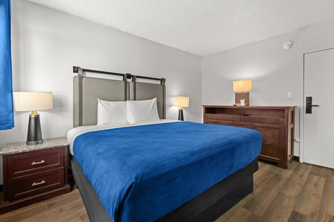 Photo of Bedroom in North Hollywood