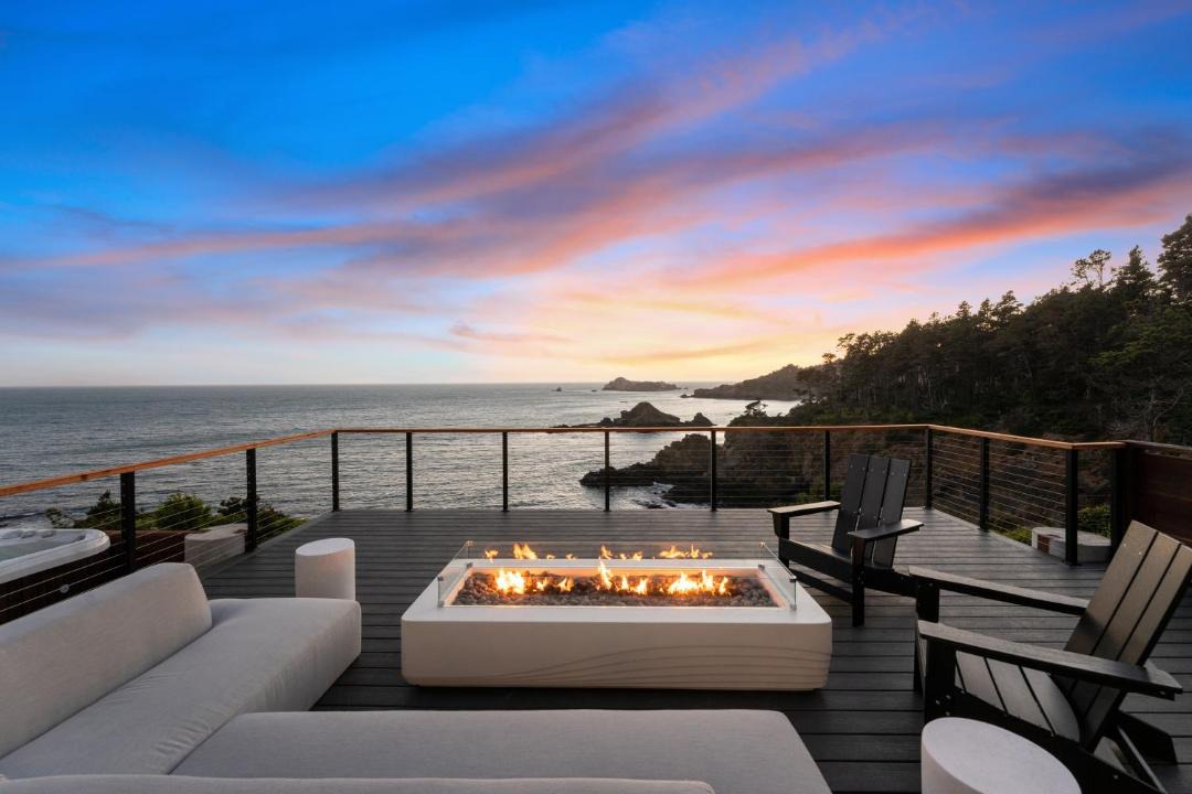 Photo of Patio Balcony in Gualala
