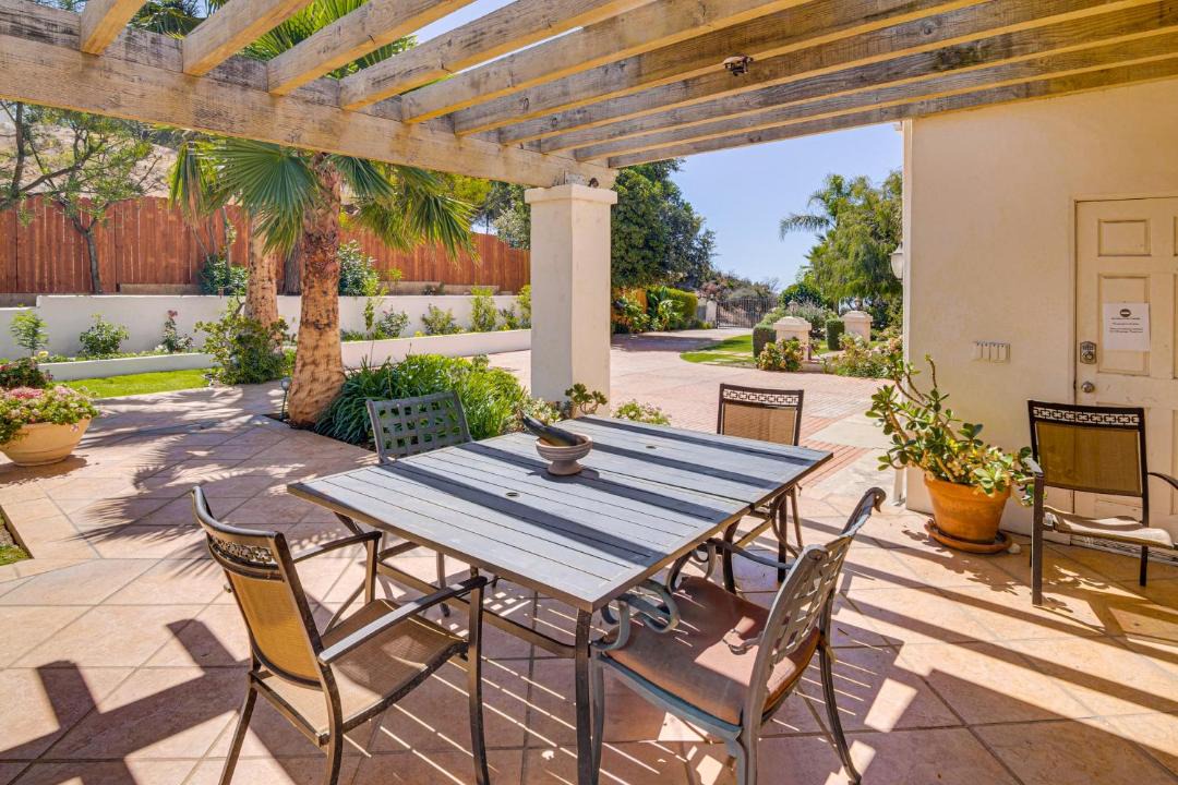 Photo of Patio Balcony in Topanga