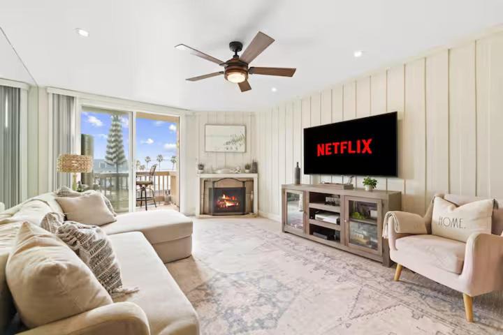 Photo of Livingroom in Townsite