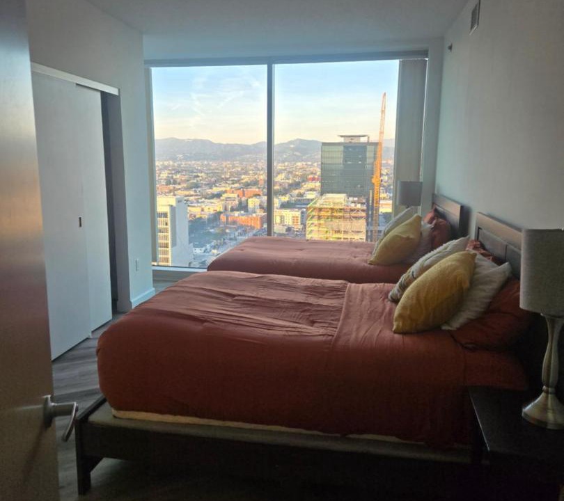 Photo of Bedroom in Wilshire Center