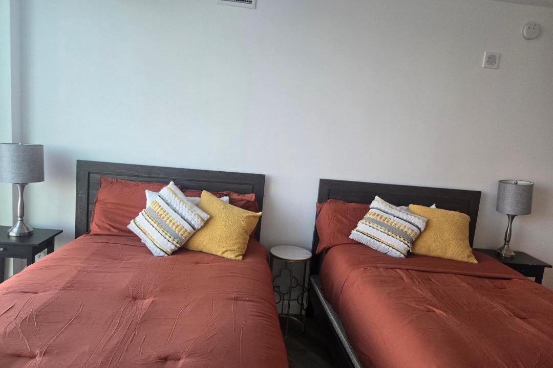 Photo of Bedroom in Wilshire Center