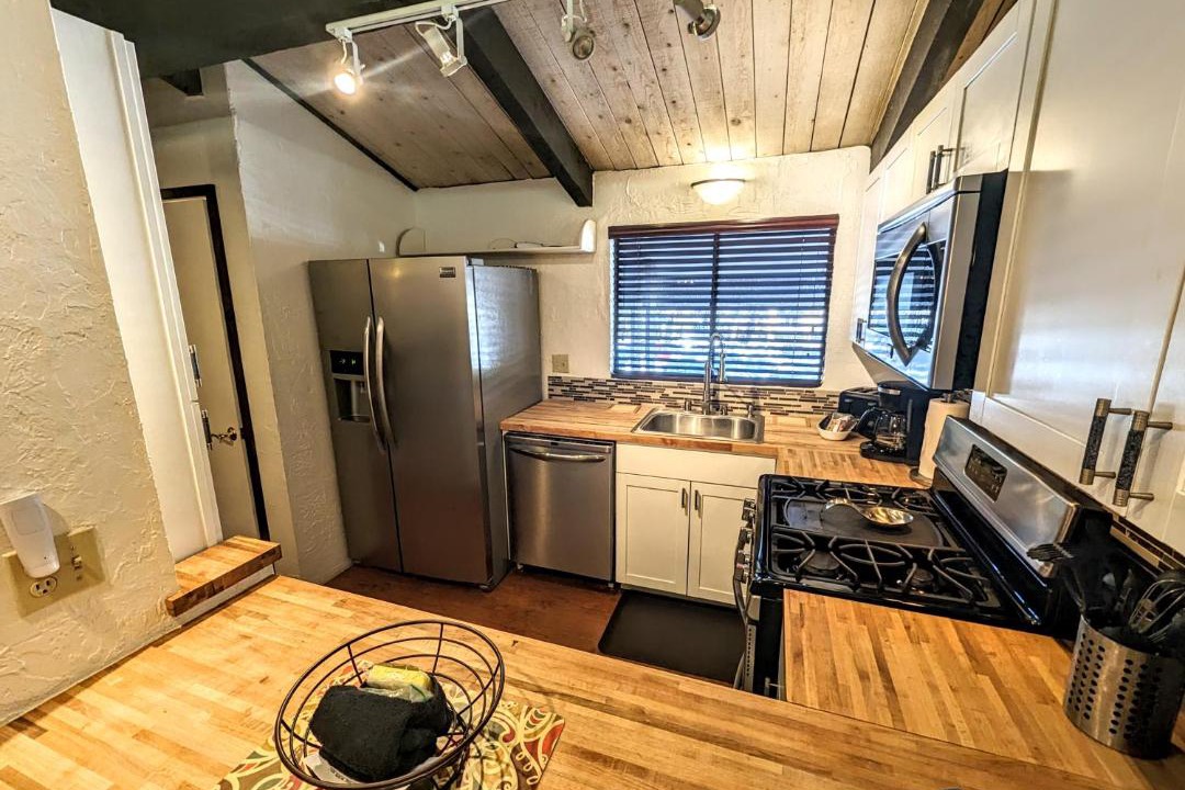 Photo of Kitchen in Big Bear Lake