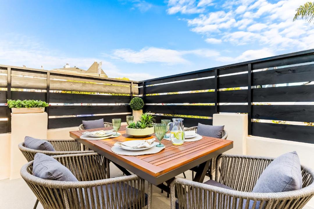Photo of Patio Balcony in North Pacific Beach