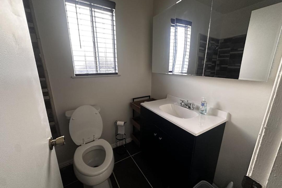 Photo of Bathroom in Pumpkin Center