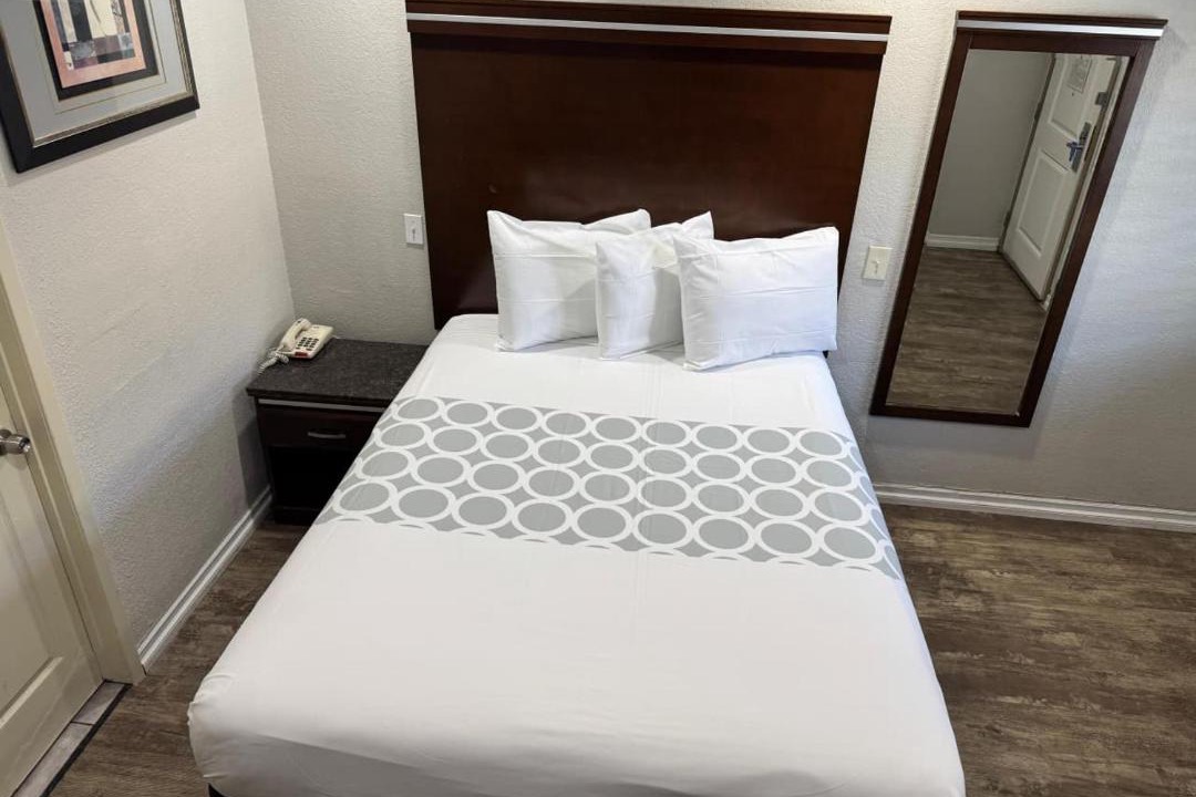Photo of Bedroom in National City