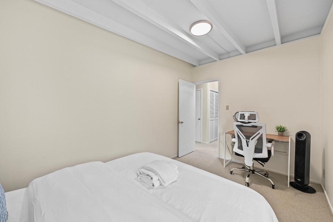 Photo of Bedroom in Midtown